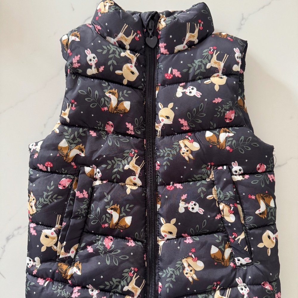 Dopo Dopo Girls puffer vest, Size 2-3years, Whimsical Animals,Dark Gray,Puffer